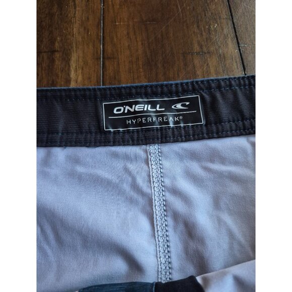 ONeill Hyperfreak Mens Striped Red & Blue Boardshorts Size 33 - Picture 4 of 6